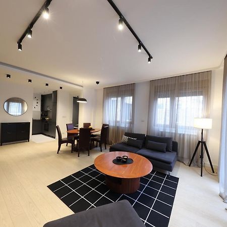 Modern Apartment In The Heart Of Βελιγράδι Εξωτερικό φωτογραφία