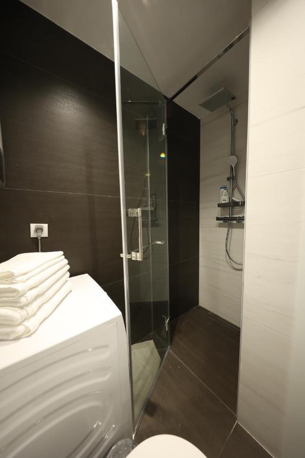 Modern Apartment In The Heart Of Βελιγράδι Εξωτερικό φωτογραφία