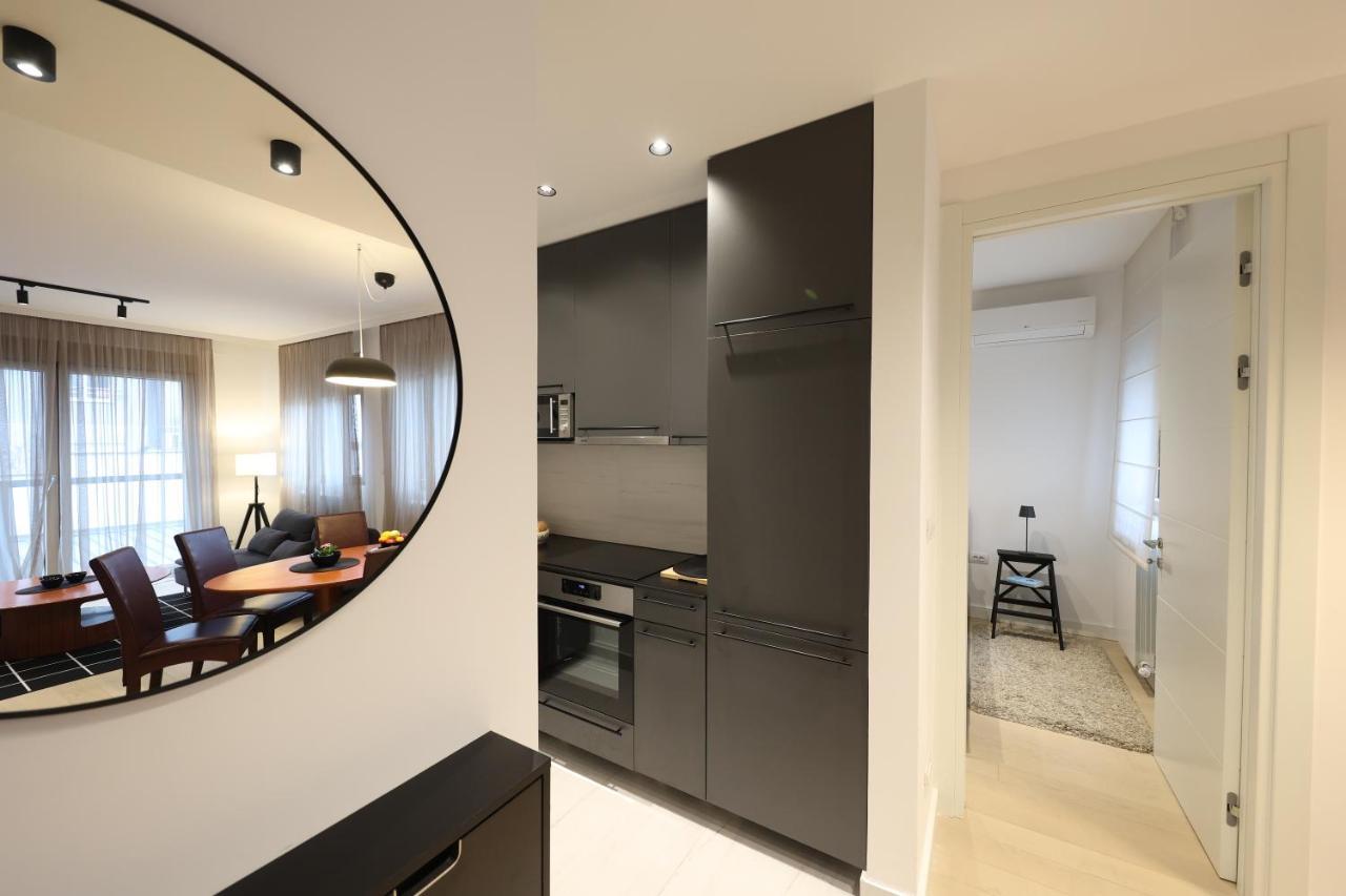 Modern Apartment In The Heart Of Βελιγράδι Εξωτερικό φωτογραφία